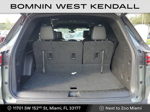 Used 2022 Chevrolet Traverse LT image 10