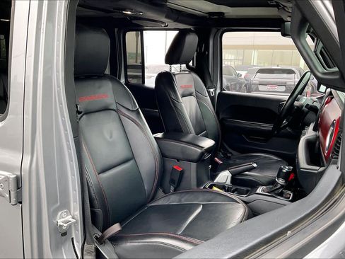 Used 2018 Jeep Wrangler Unlimited Rubicon image 10