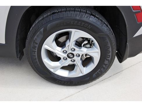 Used 2024 Hyundai Tucson SE FWD image 28