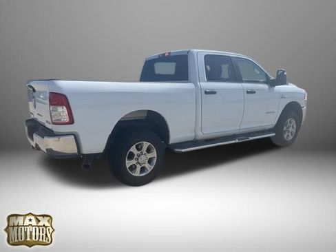 Used 2024 RAM 2500 Big Horn AWD/4WD image 11