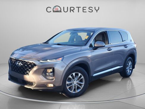 Used 2019 Hyundai Santa Fe SEL image 1