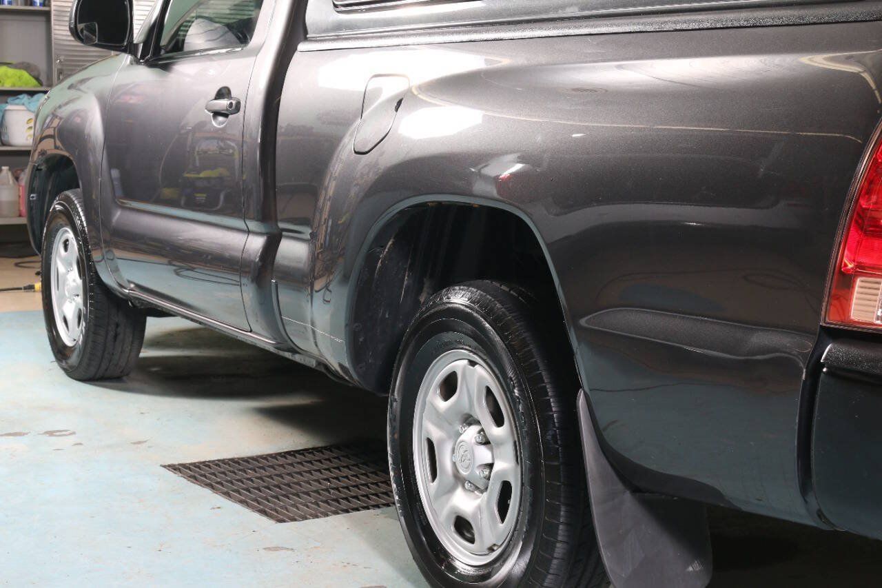 Used 2011 Toyota Tacoma 2WD Regular Cab image 30