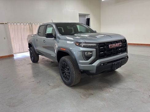 New 2026 GMC Canyon Elevation w/ Convenience Package RWD image 2