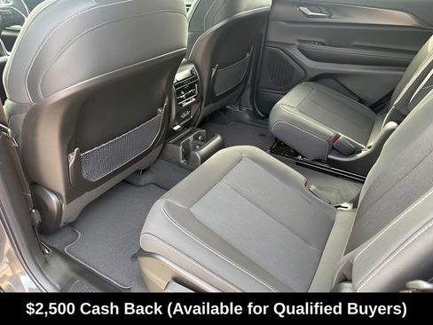 New 2025 Jeep Grand Cherokee L Laredo w/ Luxury Tech Group I RWD image 21