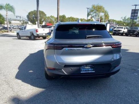 New 2026 Chevrolet Equinox EV LT AWD/4WD image 7