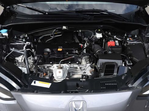 Used 2023 Honda HR-V LX image 29