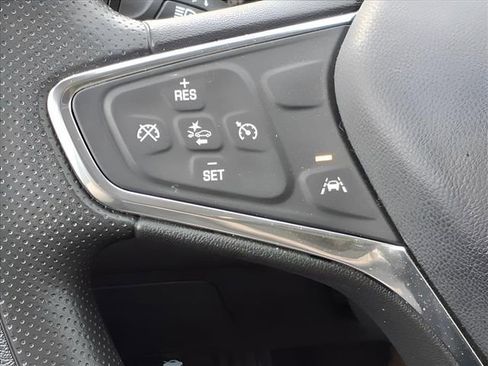 Used 2020 Chevrolet Malibu LT image 29