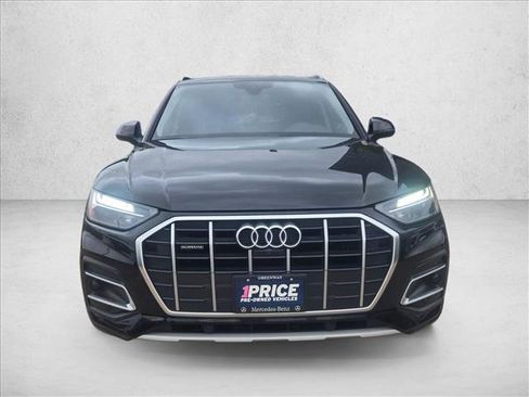 Used 2021 Audi Q5 2.0T Premium Plus w/ Premium Plus Package AWD/4WD image 2