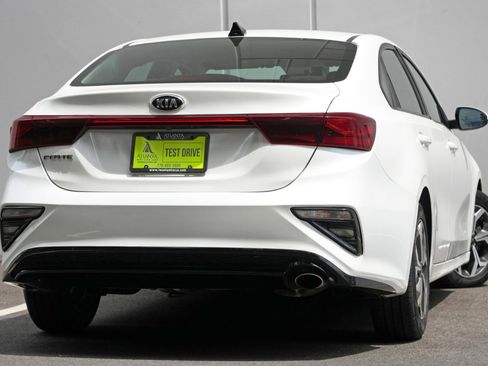 Used 2021 Kia Forte LXS FWD image 4