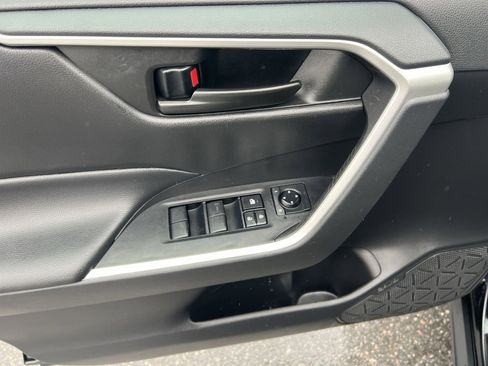 Used 2023 Toyota RAV4 LE image 14