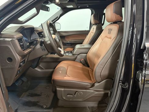 Used 2024 Ford Expedition Max King Ranch AWD/4WD image 9