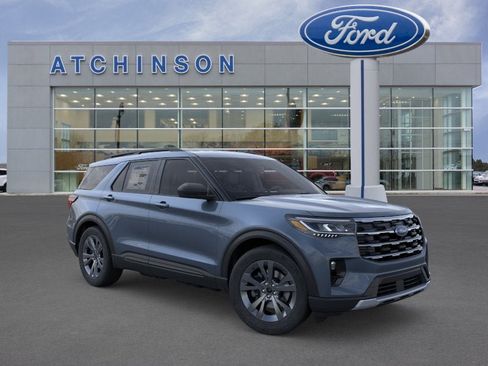 New 2026 Ford Explorer Active w/ Active Comfort Package AWD/4WD image 7