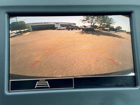 Used 2024 Chevrolet Equinox LT image 29