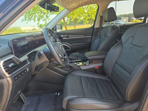 Used 2025 Kia Telluride SX Prestige AWD/4WD image 17