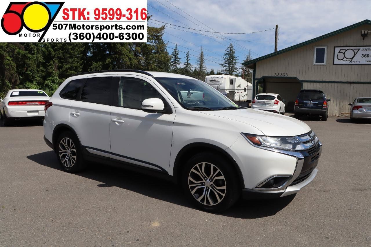 Used 2016 Mitsubishi Outlander SEL AWD/4WD image 10