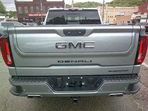 Used 2023 GMC Sierra 1500 Denali Ultimate image 5