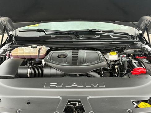 Used 2025 RAM 1500 Limited w/ Bed Utility Group image 9