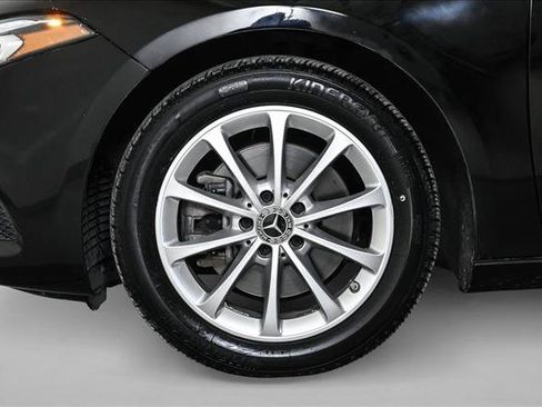 Used 2019 Mercedes-Benz A 220 A 220 image 25