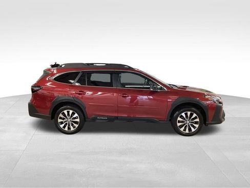 Used 2023 Subaru Outback Limited AWD/4WD image 9