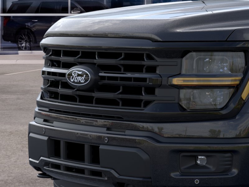 New 2026 Ford F150 XLT w/ Equipment Group 302A MID AWD/4WD image 17