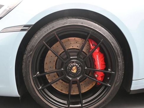 Certified 2024 Porsche 911 Targa 4 GTS AWD/4WD image 5
