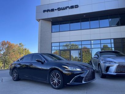 Certified 2022 Lexus ES 350 w/ Premium Package