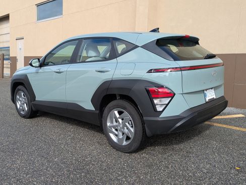 New 2026 Hyundai Kona SE image 7