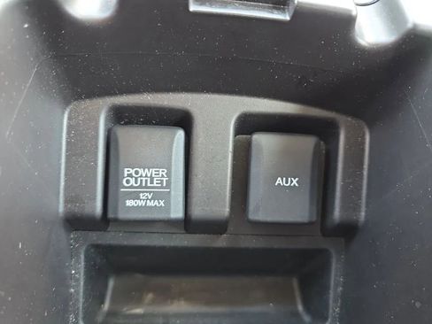 Used 2017 Acura TLX w/ Technology Package FWD image 39