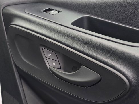 New 2026 Mercedes-Benz Sprinter 2500 image 18