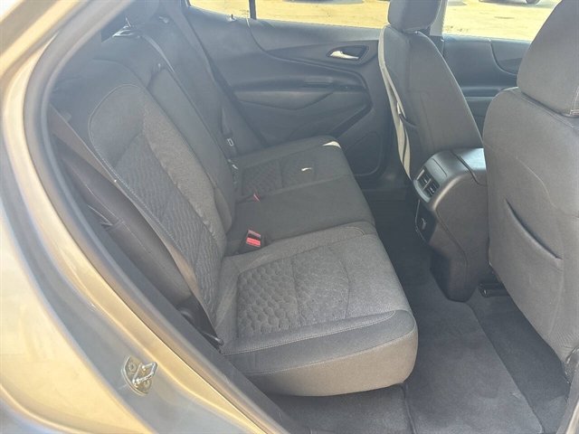 Used 2018 Chevrolet Equinox LT AWD/4WD image 17