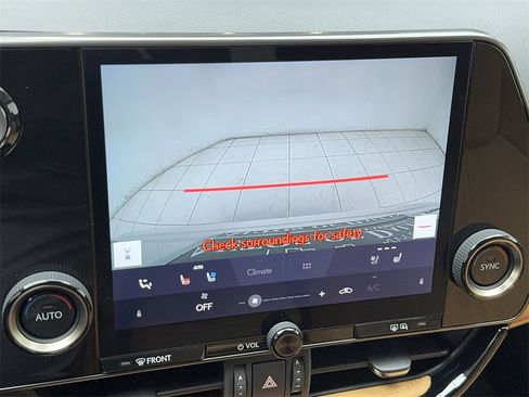 Used 2025 Lexus NX 250 FWD w/ Premium Package image 27