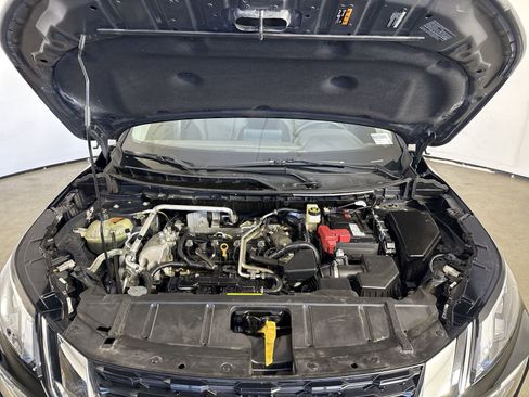 Certified 2021 Nissan Rogue SV image 27