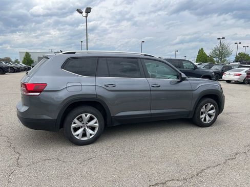 Used 2018 Volkswagen Atlas SE AWD/4WD image 2