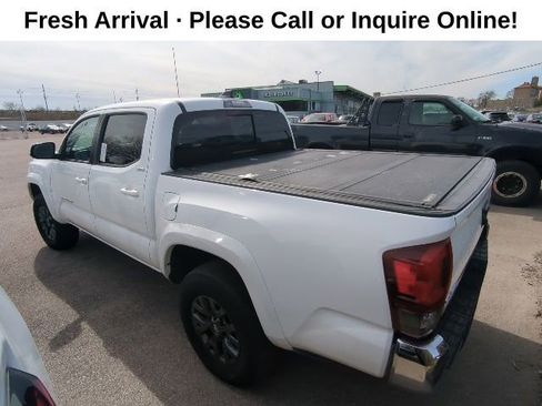 Used 2021 Toyota Tacoma SR5 image 3