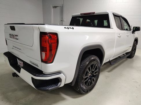 Used 2022 GMC Sierra 1500 Elevation AWD/4WD image 8