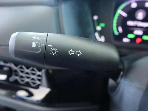 Used 2025 Honda Accord Sport image 26