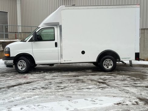 New 2025 GMC Savana 3500 w/ Power Convenience Package image 5