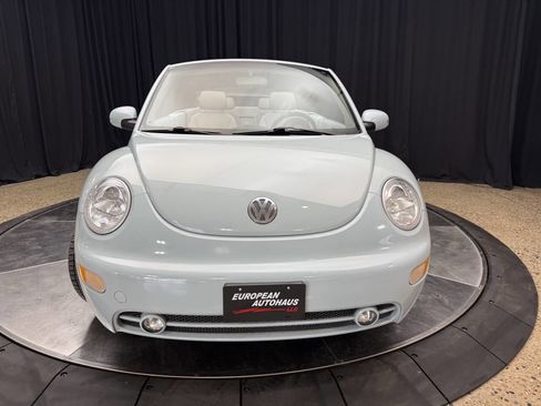 Used 2005 Volkswagen Beetle GLS FWD image 18