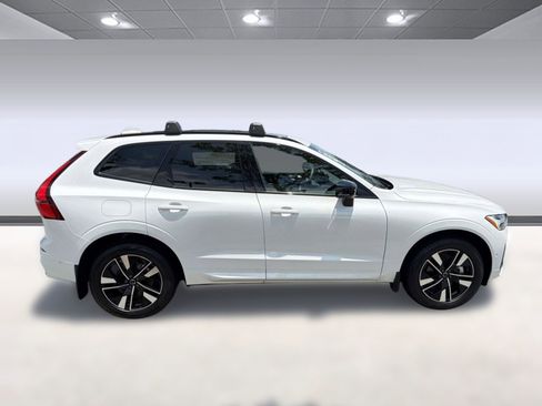 New 2026 Volvo XC60 B5 Plus w/ Climate Package PRO AWD/4WD image 8