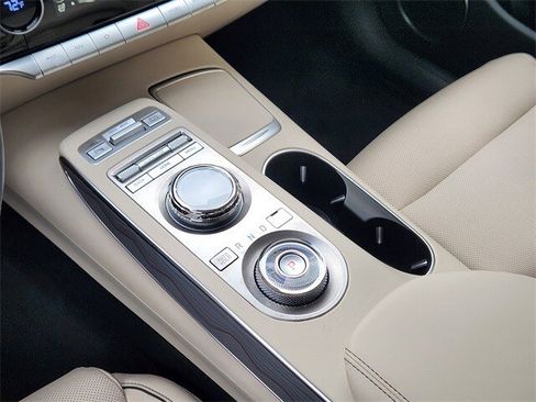 Used 2025 Genesis GV70 2.5T w/ Advanced Package image 16