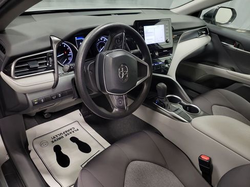 Used 2023 Toyota Camry LE image 13