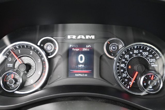 Certified 2024 RAM 2500 Big Horn AWD/4WD image 31