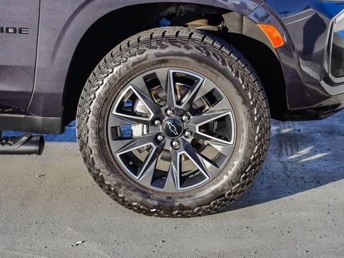 Used 2023 Chevrolet Tahoe Z71 w/ Luxury Package image 11