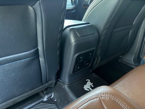 Used 2022 Ford Bronco Outer Banks AWD/4WD image 39
