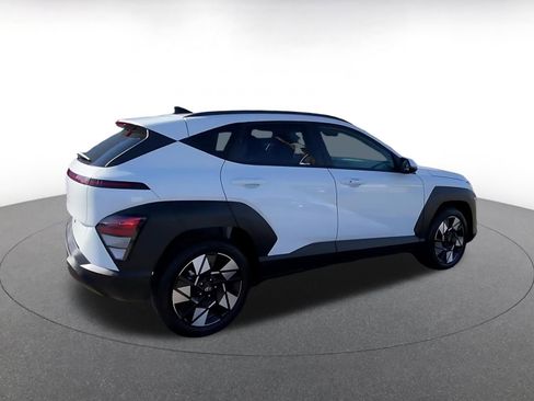 Used 2025 Hyundai Kona SEL image 14