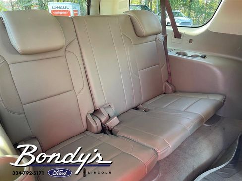 Used 2019 GMC Yukon XL SLT w/ Open Road Package image 17