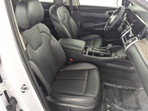 Used 2023 Kia Sorento X-Line EX image 38