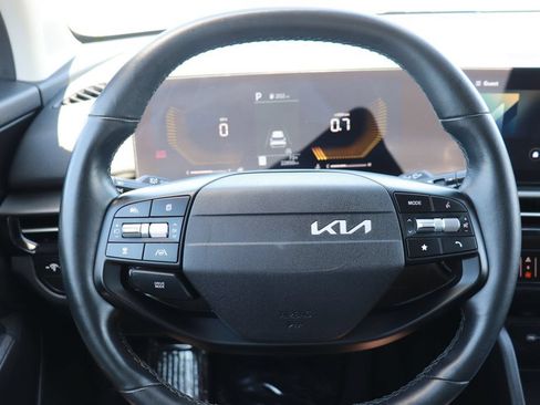 Used 2026 Kia Sportage LX FWD image 17