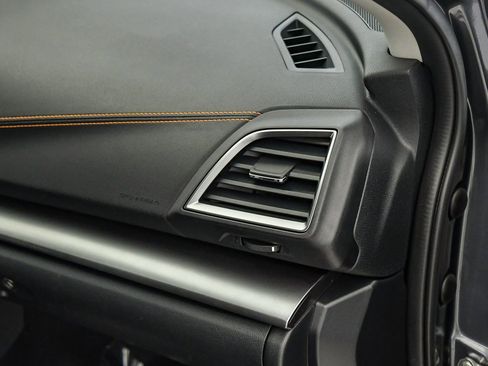 Used 2021 Subaru Crosstrek 2.5i Limited w/ Popular Package #3 image 16