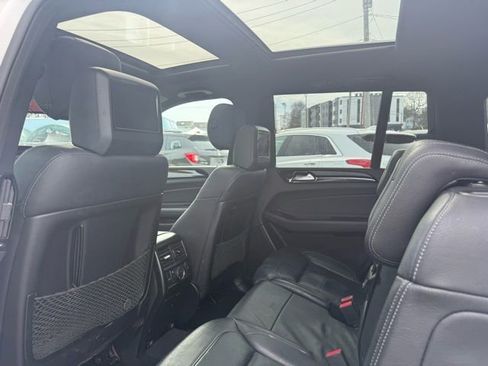 Used 2018 Mercedes-Benz GLS 450 4MATIC image 11
